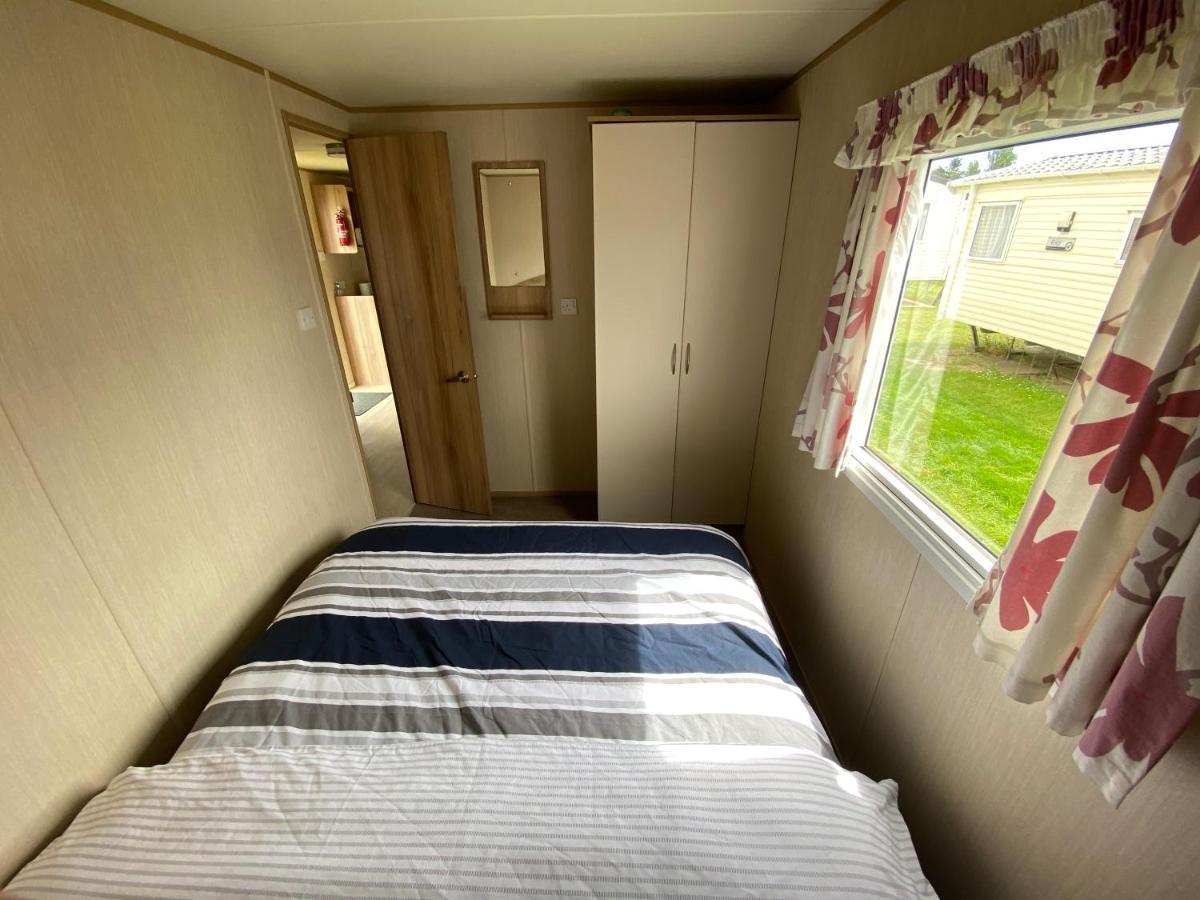 3 Bed 8 Berth Caravan In California Cliffs - M1 Γκρέιτ Γιάρμουθ Εξωτερικό φωτογραφία